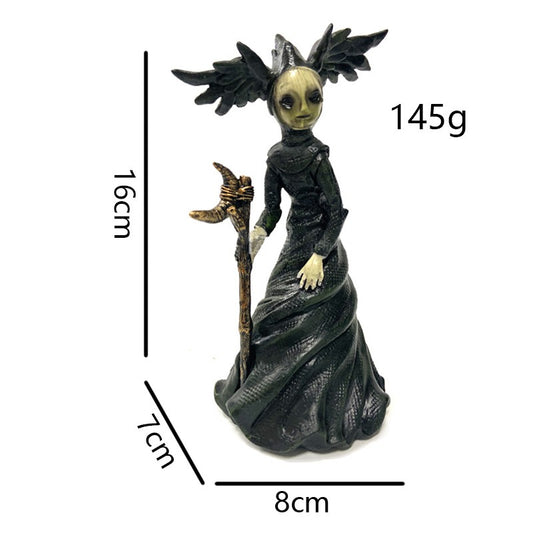 Dark Fantasy Witch Statue – Gothic Halloween Home & Garden Decor