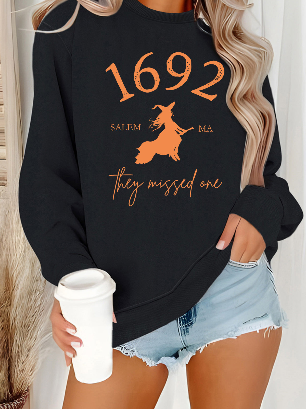 Long sleeved round neck shirt with witch pattern print